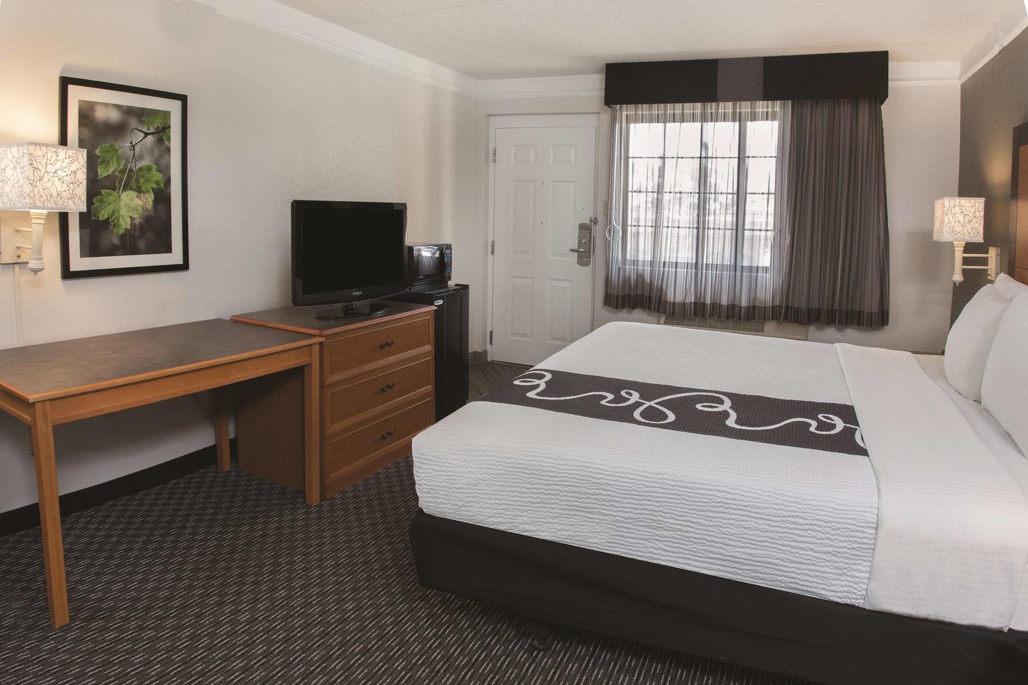 La Quinta Inn By Wyndham Ventura Exteriér fotografie