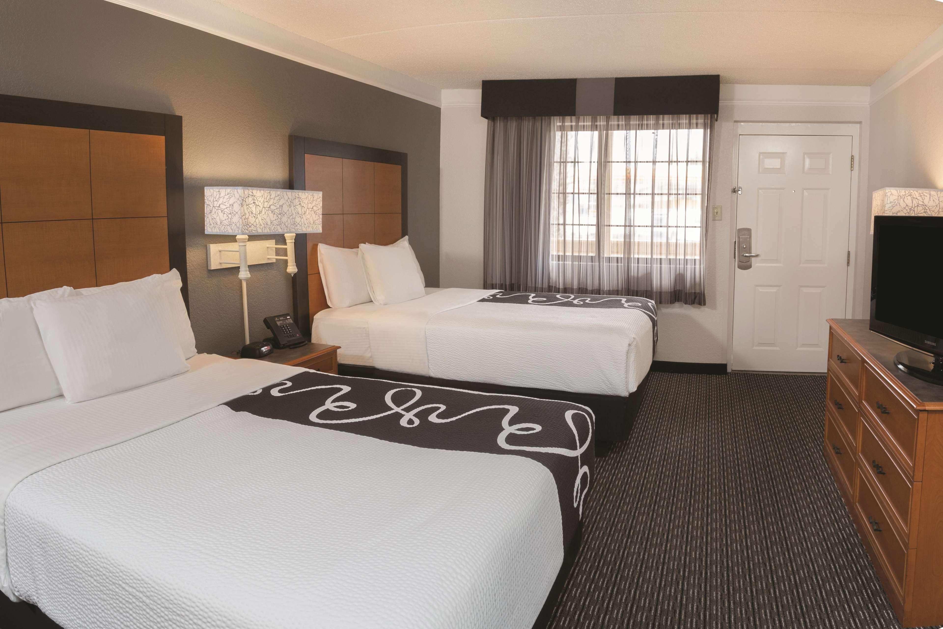 La Quinta Inn By Wyndham Ventura Exteriér fotografie