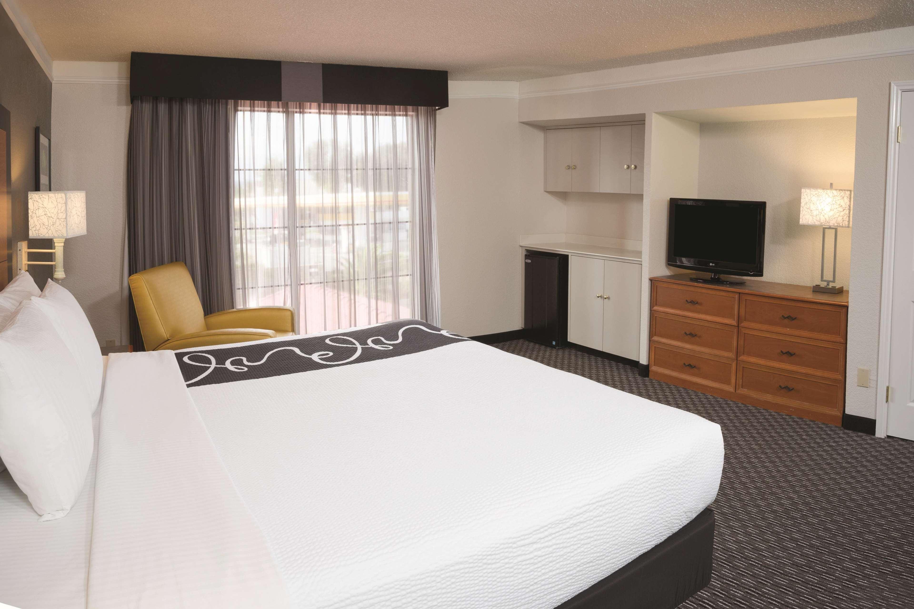 La Quinta Inn By Wyndham Ventura Exteriér fotografie