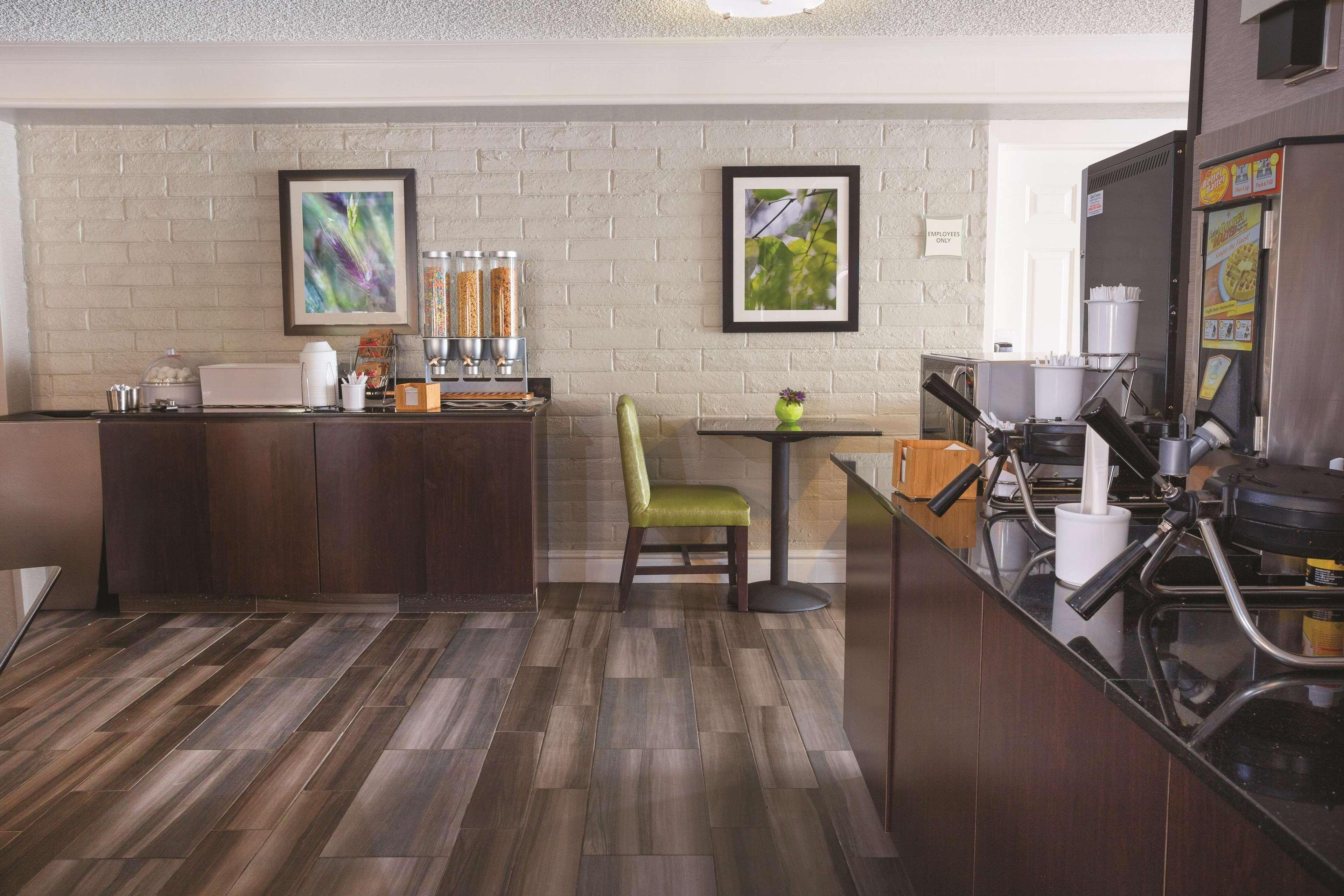 La Quinta Inn By Wyndham Ventura Exteriér fotografie