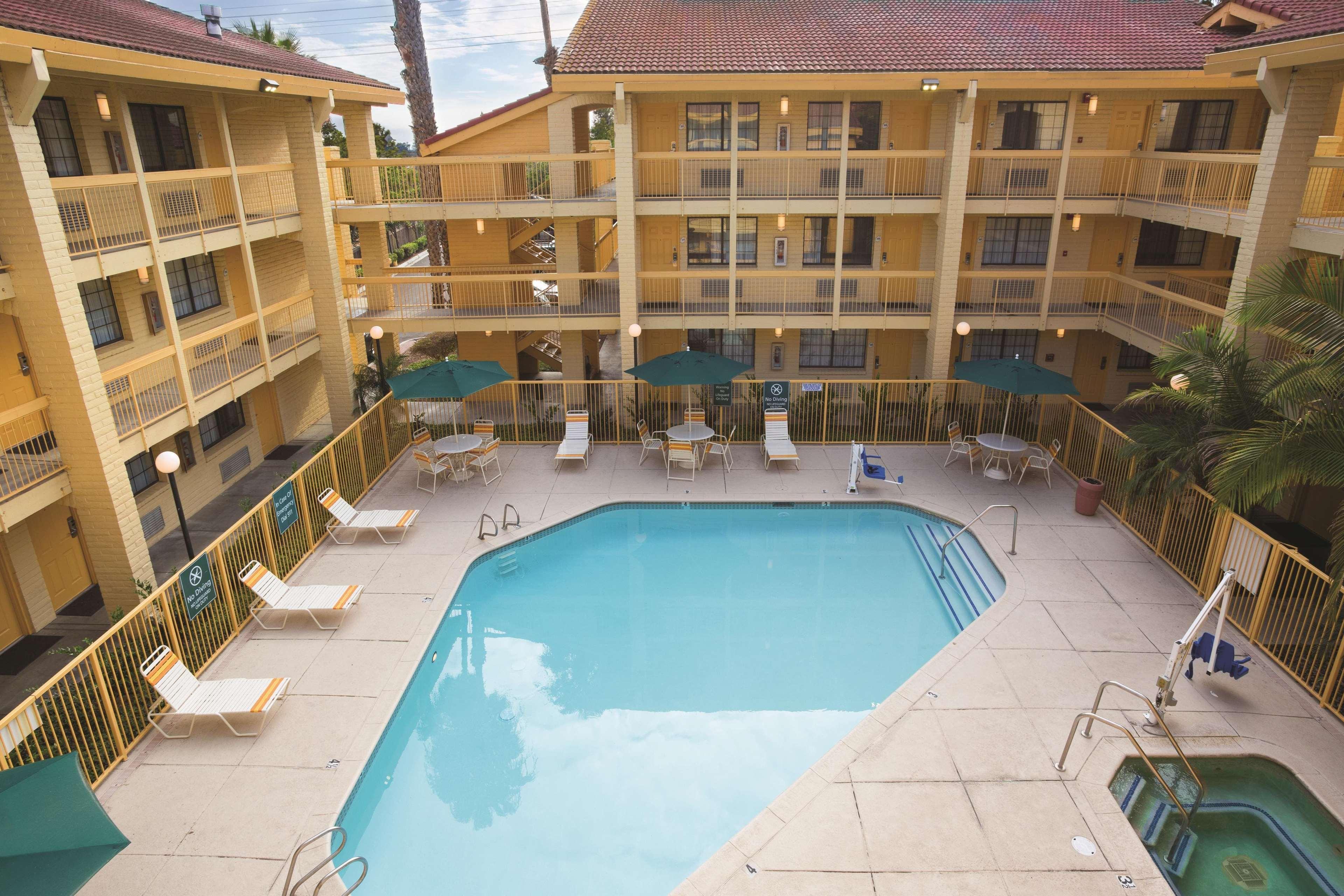 La Quinta Inn By Wyndham Ventura Exteriér fotografie