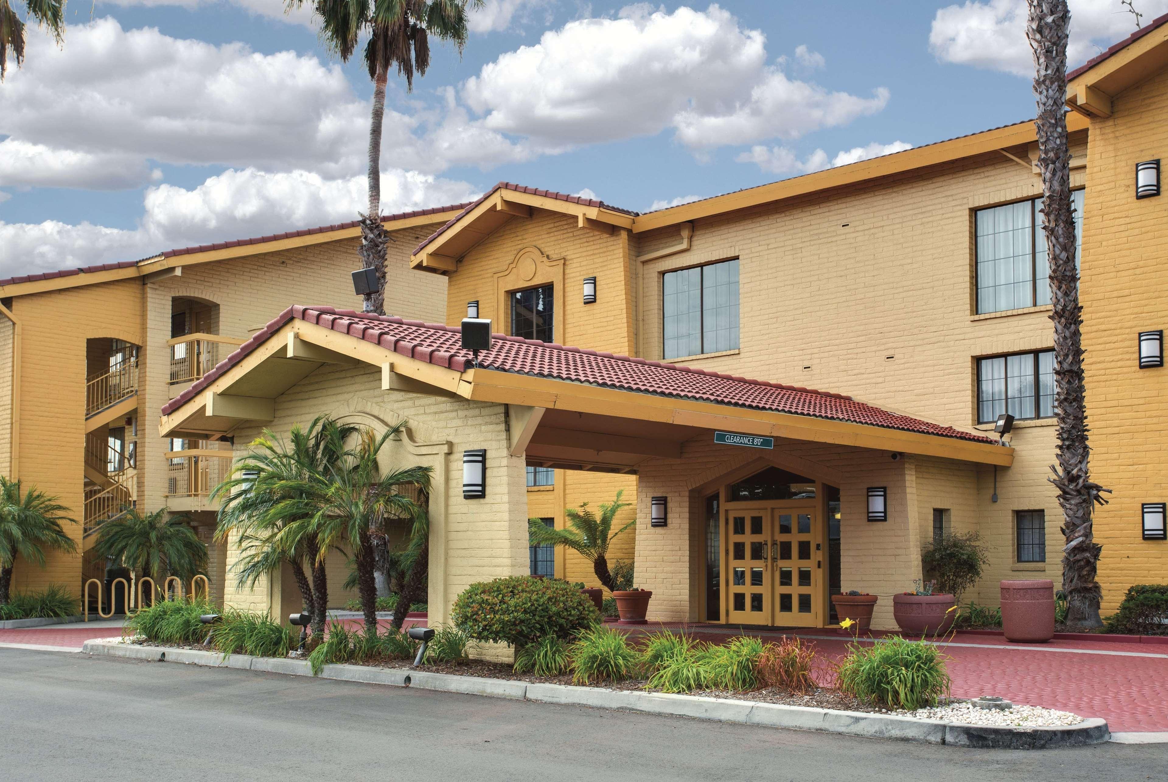 La Quinta Inn By Wyndham Ventura Exteriér fotografie