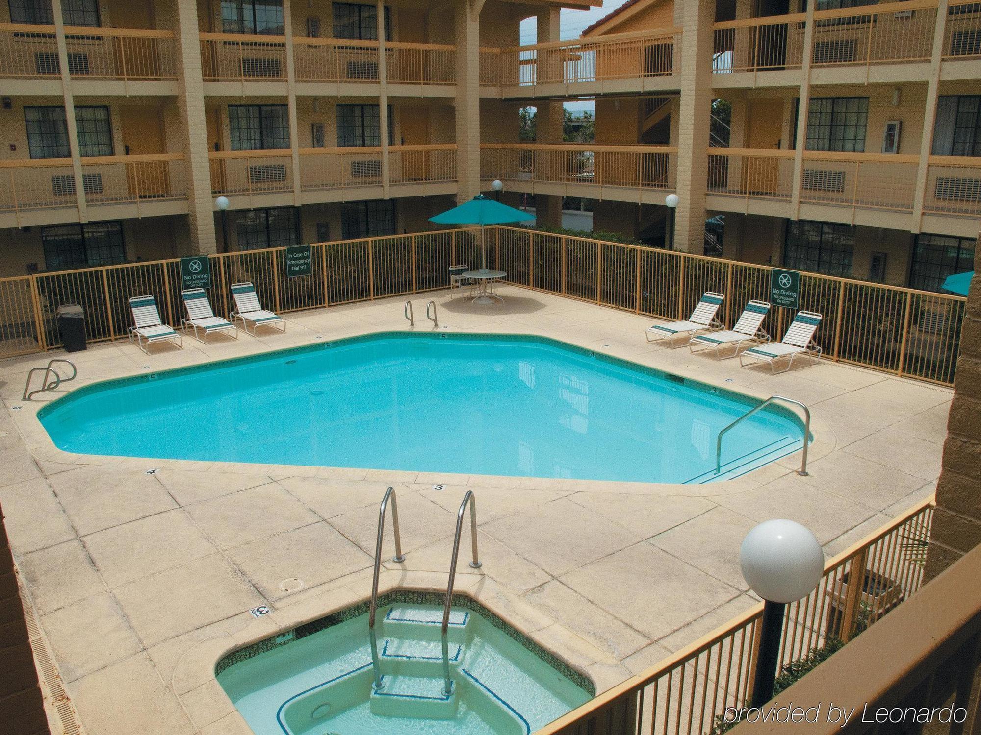 La Quinta Inn By Wyndham Ventura Exteriér fotografie